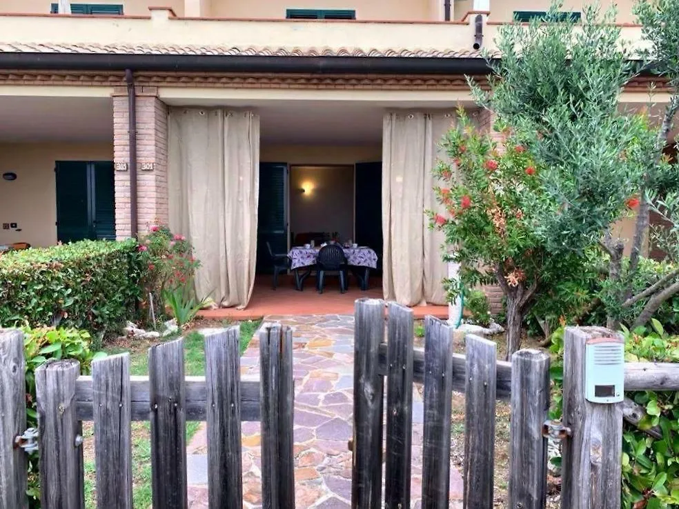 Vila Pratini Delle Stelle Saturnia